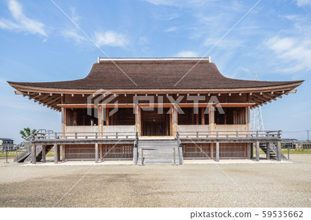 In front of Seihei Heishon 59535662