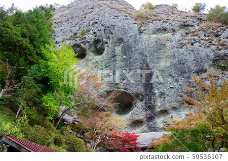 岩屋廟 59536107
