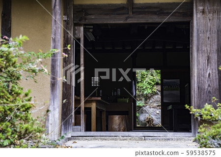 一座建築物 59538575