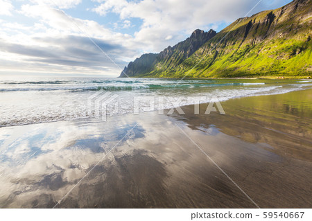 Lofoten 59540667