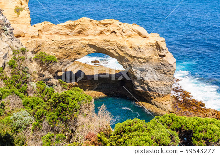 The Arch - Port Campbell The Arch - Port Campbell 59543277