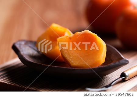 Shonai persimmon 59547602