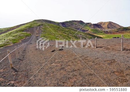 秋田小岳岳森林的橫岳和小岳 59551880