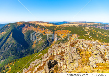 Studnicni Mountain and Giant Valley, Czech: Obri dul, on autumn sunny day in Krkonose - Giant 59555827