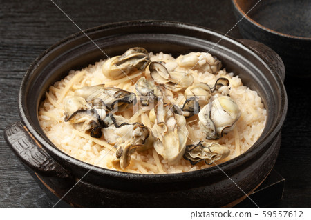 煲牡蠣飯 59557612