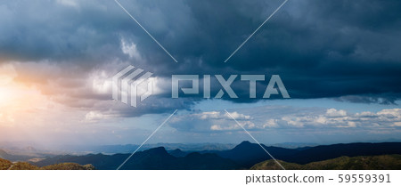 Overcast sky and cloud at the mountain range in the background 59559391