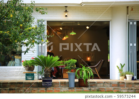 Deokhwa Cafe, Cafe 59573244