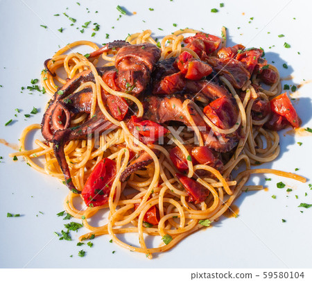 Spaghetti alla Luciana 59580104