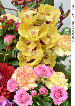Flower arrangement Flower arrangement 59580509