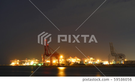 Many beautiful gantry cranes Many beautiful gantry cranes 59586056