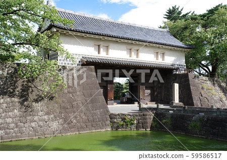 Shibata Tashiro / Honmaru Omote Shibata Tashiro / Honmaru Omote 59586517