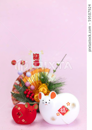 Childhood New Year's materials-Fukuju mouse figurines and pine decorations 59587924