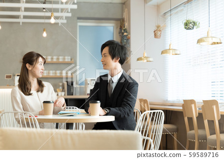 約會男女咖啡廳 59589716