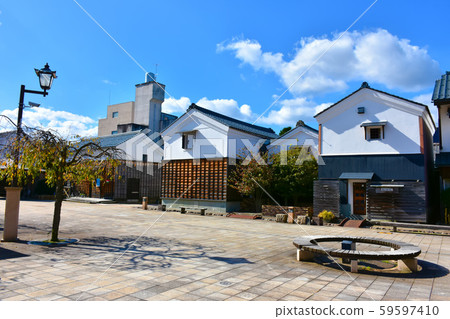 Takeshi Tsuji of storehouse 59597410