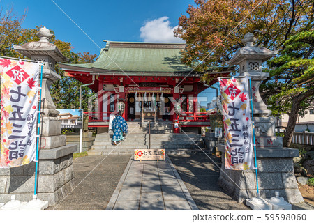 Urayasu Sansha Inari Shrine 59598060
