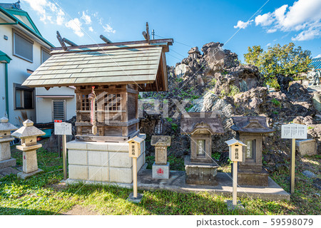 Urayasu Sansha Toyose Shrine Fujizuka 59598079