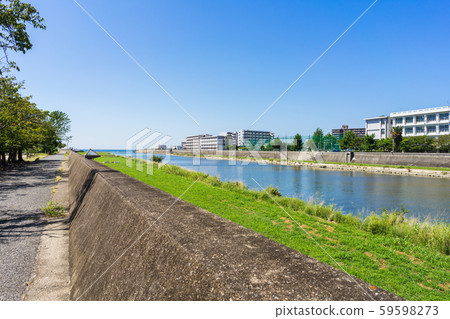 Scenery near the Akashi River estuary Scenery near the Akashi River estuary 59598273
