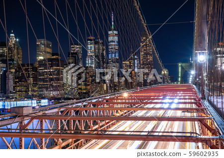 布魯克林大橋和曼哈頓的紐約夜景 59602935