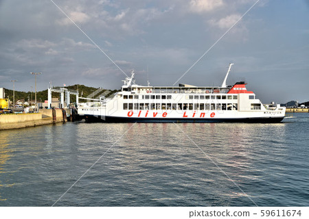 Ferry 3 from Takamatsu leaving Uno Port Ferry 3 from Takamatsu leaving Uno Port 59611674