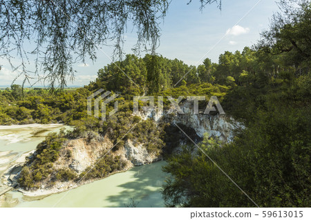 來自新西蘭觀景台的Arum Cliff 59613015