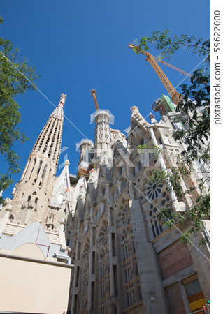 Spain Sakurada Familia 59622000