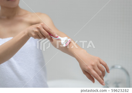 waxing, razor, female 59623282