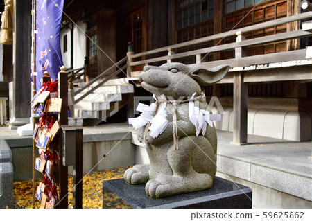 於深秋拍攝北海道函館市湯川市的由倉神社區域 於深秋拍攝北海道函館市湯川市的由倉神社區域 59625862