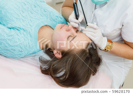 Permanent makeup, tattooing of eyebrows Permanent makeup, tattooing of eyebrows 59628170
