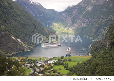 蓋朗厄爾峽灣（挪威） 59628369