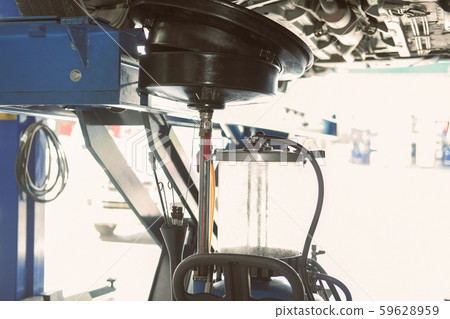 motor oil container for filling old engine oil 59628959