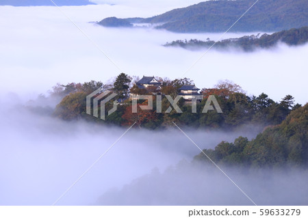空中城堡6464 空中城堡6464 59633279