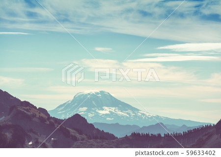 Mountains in Washington Mountains in Washington 59633402