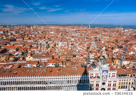 聖馬克廣場和鍾樓的威尼斯景觀 59634816