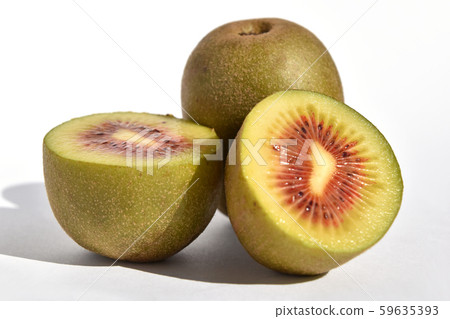 Kiwi fruit (Tanzawa Red) 59635393