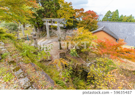 秀彥山神宮的紅葉接近 秀彥山神宮的紅葉接近 59635487