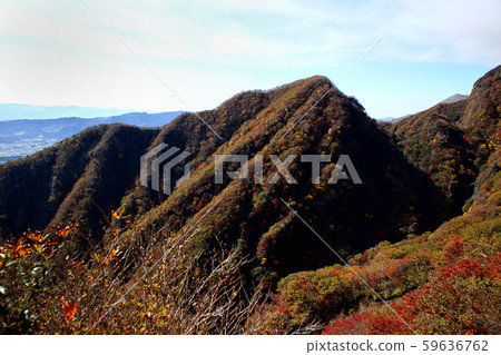 Nekodake的Aso Godake從Todo登山入口爬到Nekodake東峰,大東山脊路線的秋天景色 Nekodake的Aso Godake從Todo登山入口爬到Nekodake東峰,大東山脊路線的秋天景色 59636762
