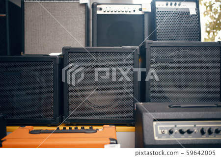 Speakers and amplifiers in music store, nobody 59642005