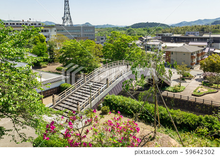 從本丸福知山城看到的壽龍橋 從本丸福知山城看到的壽龍橋 59642302