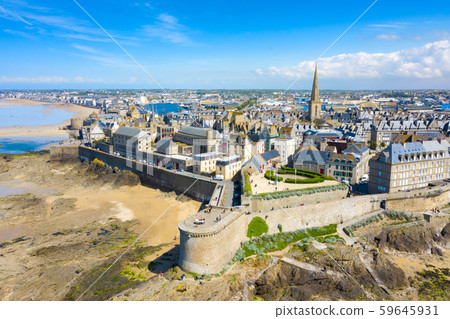 Beautiful view of the city of Privateers - Saint Malo in Brittany, France 59645931