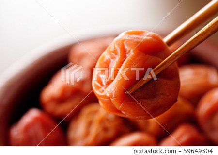 Salted plum  59649304