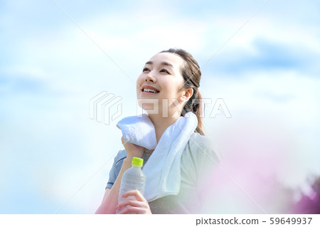 Female training sports hydration Female training sports hydration 59649937