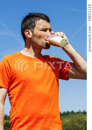 drinking milk drinking milk 59651118