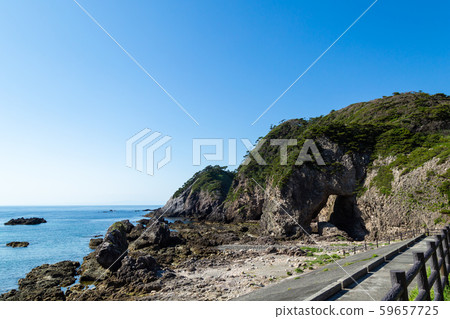 Shikinejima Oura (Our Horse Head) 59657725