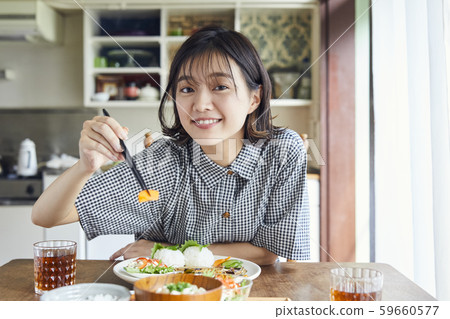 Female lifestyle diet 59660577