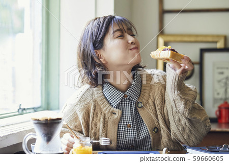 Female lifestyle diet 59660605