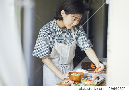 Female lifestyle diet 59660851