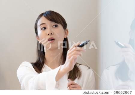 女會議白板 59662907