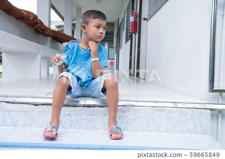 Little asian boy sick and sad Little asian boy sick and sad 59665849