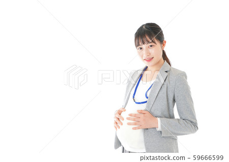 懷孕期間的年輕商業女人 懷孕期間的年輕商業女人 59666599