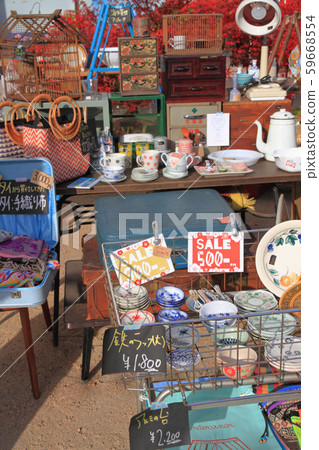 Flea Market Flea Market 59668554